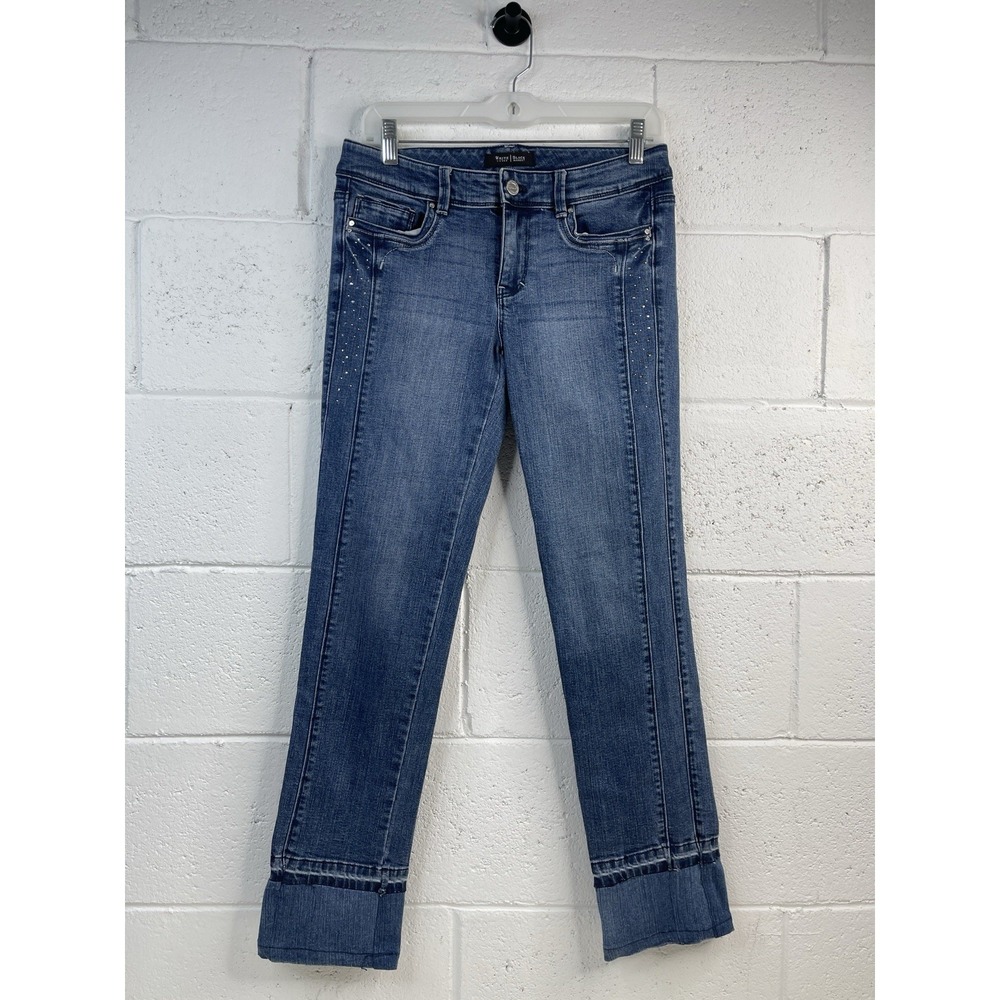 White House Black Market Blanc Size 4 Slim Rhinestone Embellished Jeans